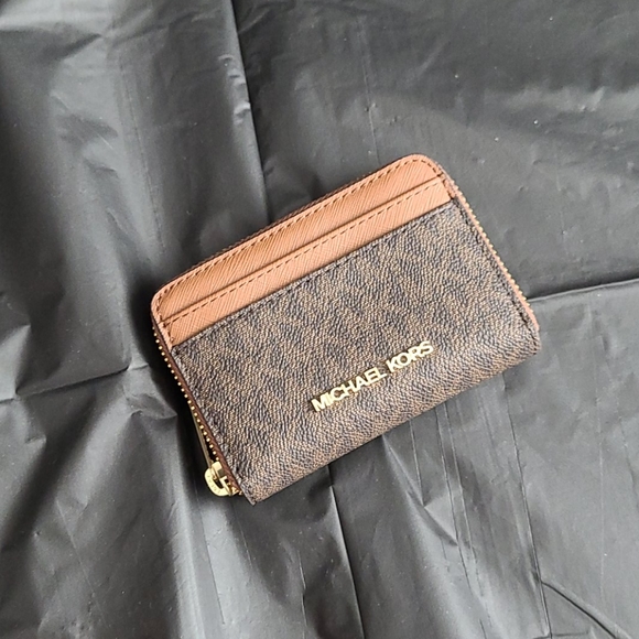 Authentic Brown Monogram Bundle - Picture 11 of 13